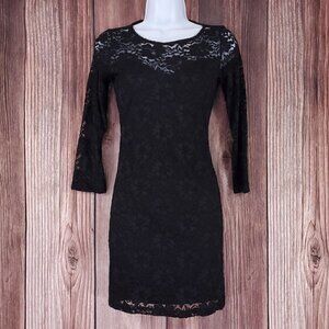 Forever 21 Womens Size Small Black Floral 3/4 Sleeve Lace Bodycon Dress